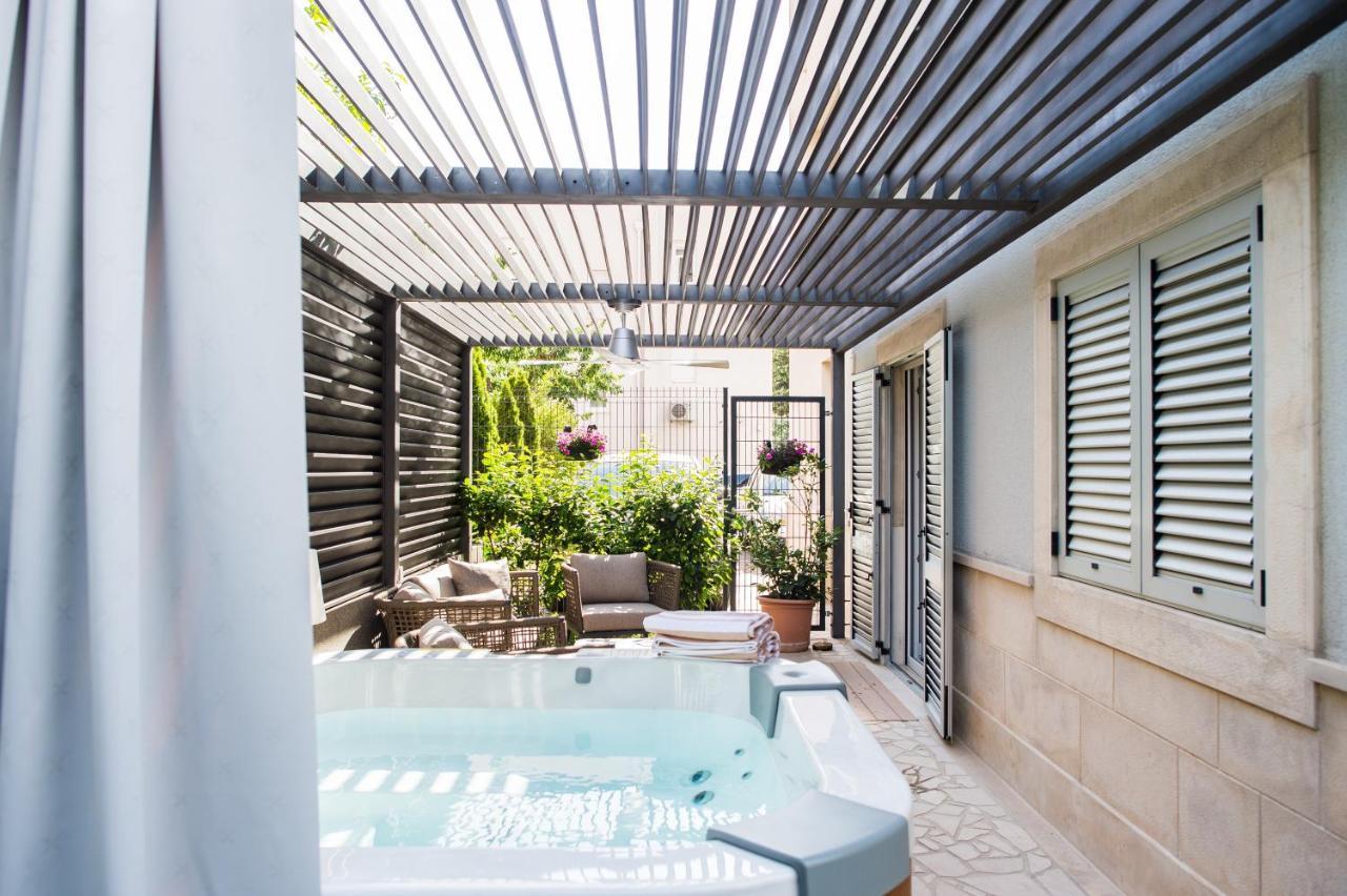 Luxury Apartments Elizabeth Podstrana Exterior photo