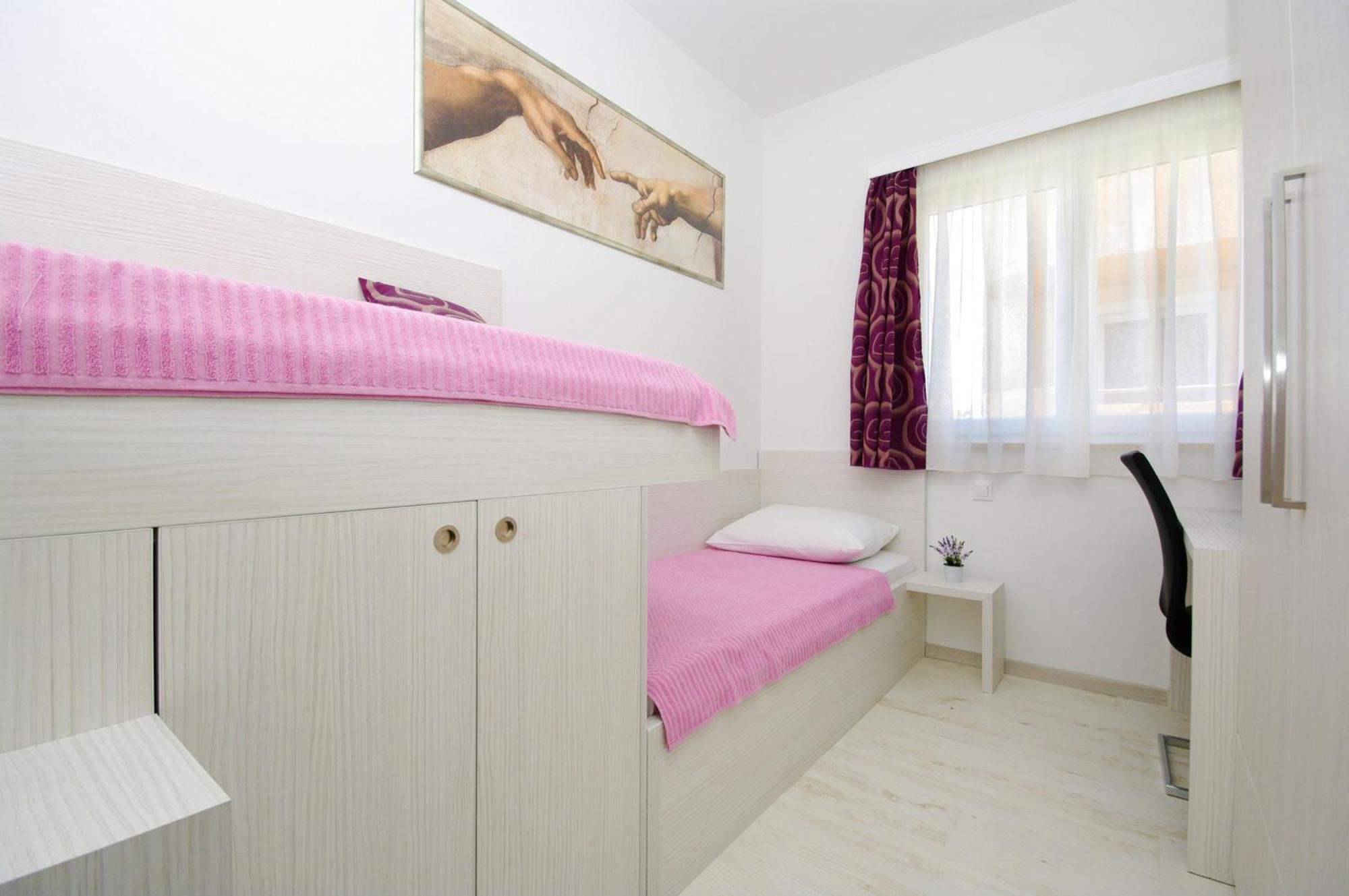 Luxury Apartments Elizabeth Podstrana Room photo