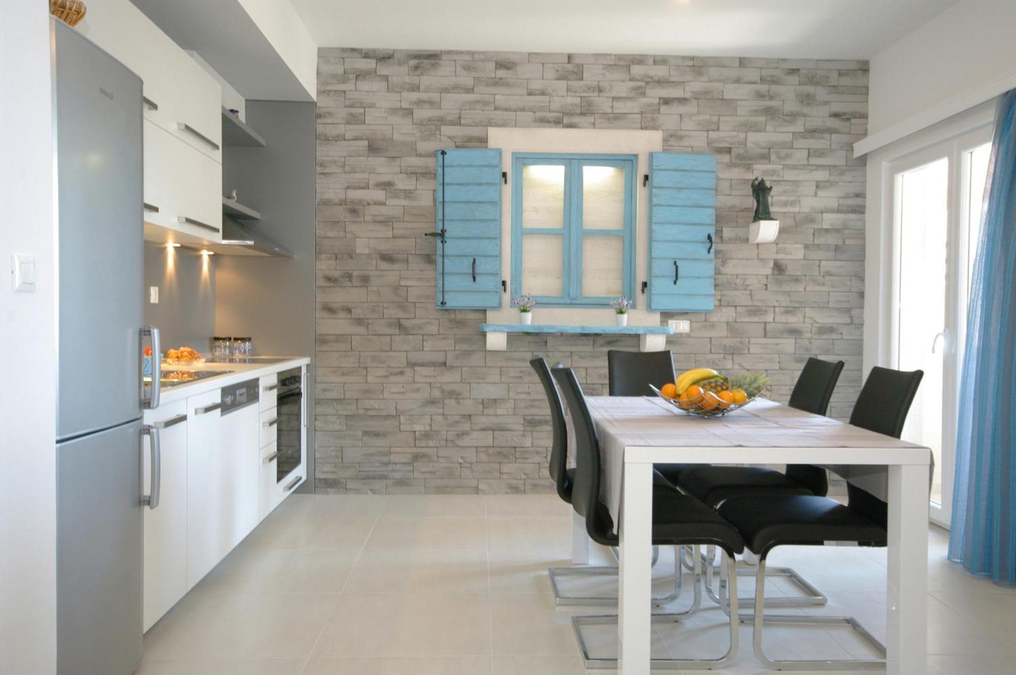 Luxury Apartments Elizabeth Podstrana Room photo